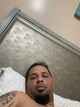 Snapshot of kelin17 chatting on October 30, 11:22 am kelin17 online show from October 30, 11:22 am