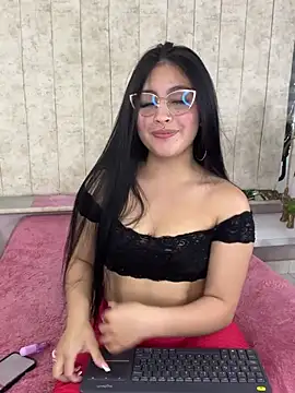 Annie9  online show from March 9, 11:14 pm