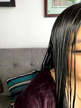 Annie9  online show from September 9, 10:09 pm