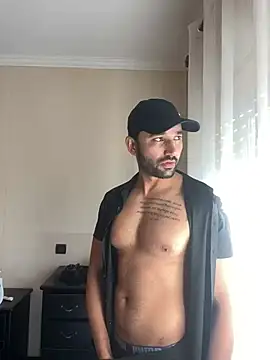 Snapshot of ali_babachapter2 chatting on December 27, 11:17 am ali babachapter2 online show from December 27, 11:17 am