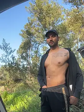 Snapshot of ali_babachapter2 chatting on December 27, 2:22 pm ali babachapter2 online show from December 27, 2:22 pm