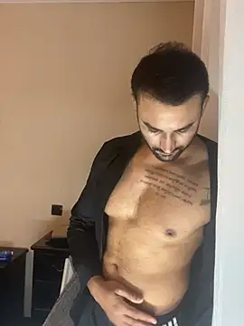 Snapshot of ali_babachapter2 chatting on December 30, 10:34 pm ali babachapter2 online show from December 30, 10:34 pm