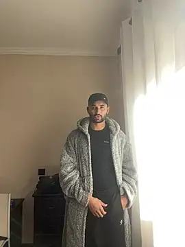 Snapshot of ali_babachapter2 chatting on January 18, 11:43 am ali babachapter2 online show from January 18, 11:43 am