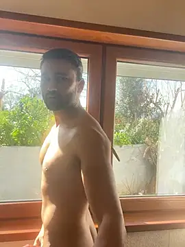 Snapshot of ali_babachapter2 chatting on February 1, 11:21 am ali babachapter2 online show from February 1, 11:21 am