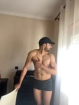 Snapshot of ali_babachapter2 chatting on February 22, 10:29 am ali babachapter2 online show from February 22, 10:29 am