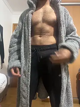 Snapshot of ali_babachapter2 chatting on December 14, 8:57 pm ali babachapter2 online show from December 14, 8:57 pm