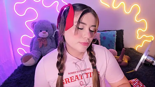 Snapshot of Isa_belaa chatting on November 11, 4:51 pm Isa belaa online show from November 11, 4:51 pm