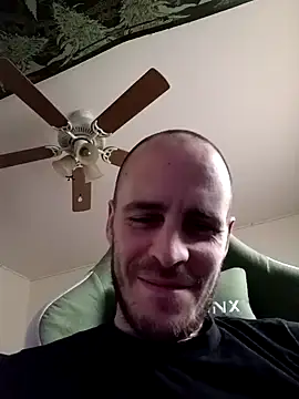 tryinitoutagain online show from January 29, 8:14 pm