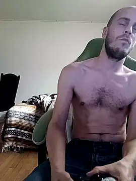 tryinitoutagain online show from January 30, 7:26 pm