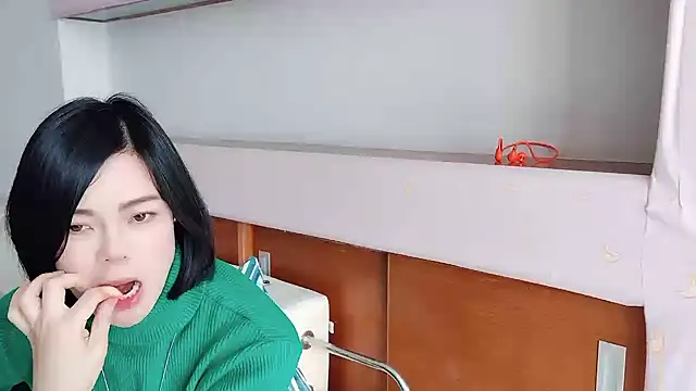 Snapshot of Linda-LL chatting on March 19, 6:03 am Linda-LL online show from March 19, 6:03 am