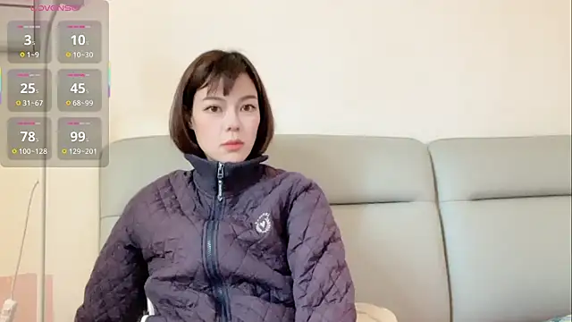 Snapshot of Linda-LL chatting on November 18, 3:56 am Linda-LL online show from November 18, 3:56 am