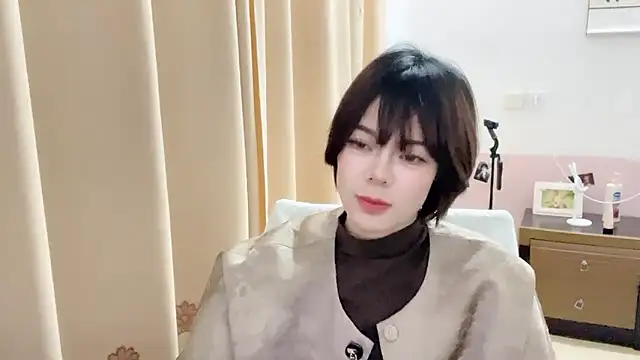 Linda-LL online show from January 17, 11:59 am