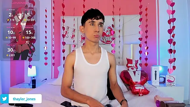 Thayler jones online show from February 11, 11:32 am