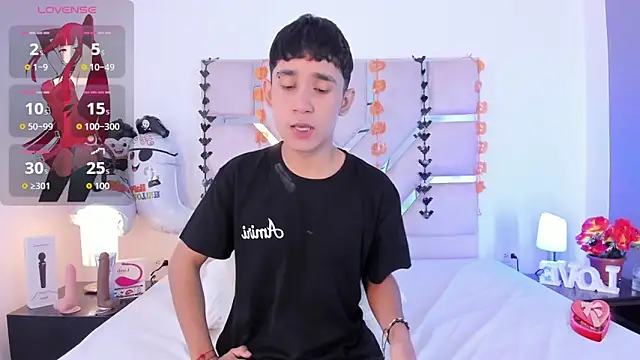 Thayler jones online show from October 21, 11:22 am