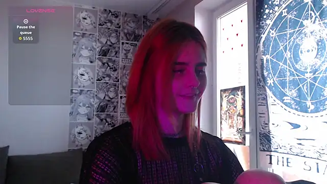 scarlettharrison09 online show from October 17, 5:43 am