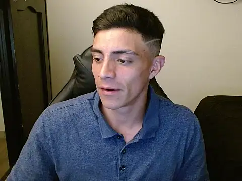 Snapshot of kv___xxx_ chatting on October 29, 11:06 pm kv xxx online show from October 29, 11:06 pm