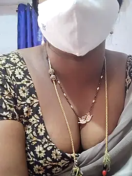 Snapshot of sana14 chatting on March 11, 7:58 am sana14 online show from March 11, 7:58 am