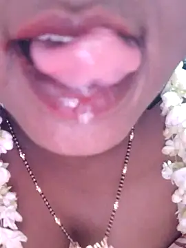 Snapshot of sana14 chatting on March 18, 2:48 pm sana14 online show from March 18, 2:48 pm