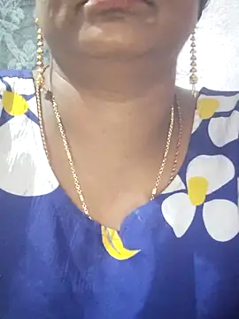 Snapshot of sana14 chatting on December 5, 9:00 pm sana14 online show from December 5, 9:00 pm