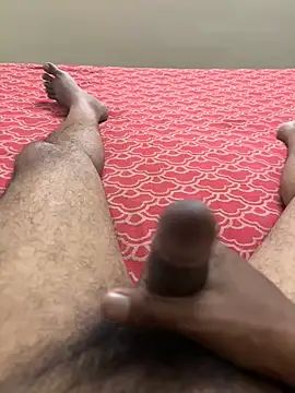 Snapshot of cum4mheaven chatting on December 9, 9:28 am cum4mheaven online show from December 9, 9:28 am