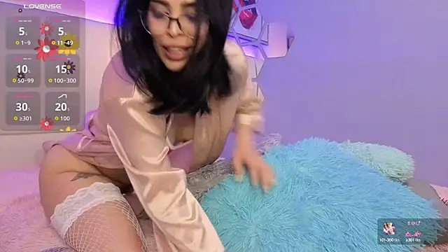 Snapshot of AlessiaVal_ chatting on September 27, 2:55 pm AlessiaVal online show from September 27, 2:55 pm