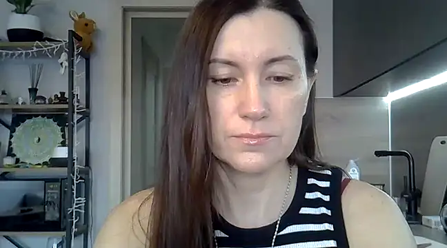 jainesummer online show from February 5, 7:18 am