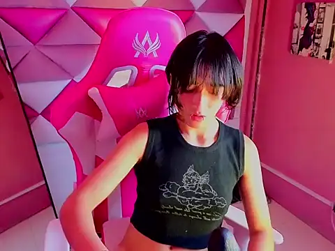 Snapshot of Danny_Face chatting on September 16, 1:56 pm Danny Face online show from September 16, 1:56 pm