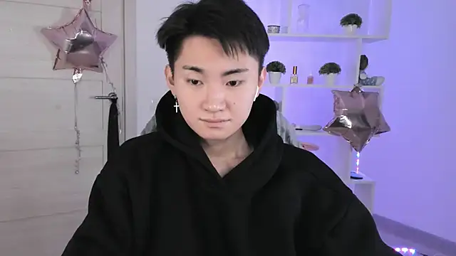 Snapshot of Miram_Yu chatting on December 5, 2:44 pm Miram Yu online show from December 5, 2:44 pm