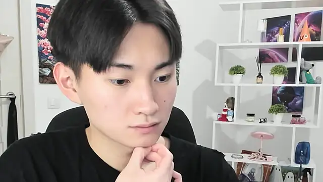 Snapshot of Miram_Yu chatting on October 18, 3:53 am Miram Yu online show from October 18, 3:53 am