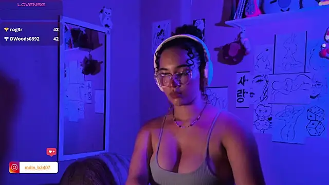 MadelineBenet online show from March 13, 10:32 pm