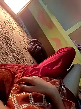 Snapshot of QUEEN-X-CPL chatting on February 6, 5:19 pm QUEEN-X-CPL online show from February 6, 5:19 pm