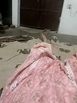 Snapshot of QUEEN-X-CPL chatting on September 19, 6:08 pm QUEEN-X-CPL online show from September 19, 6:08 pm