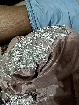 Snapshot of QUEEN-X-CPL chatting on October 2, 5:53 pm QUEEN-X-CPL online show from October 2, 5:53 pm