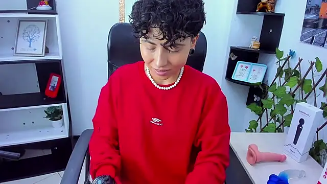 Snapshot of Im_Mathias chatting on October 23, 7:45 pm Im Mathias online show from October 23, 7:45 pm