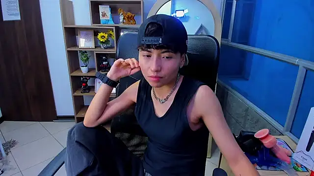 Snapshot of Im_Mathias chatting on November 30, 12:42 pm Im Mathias online show from November 30, 12:42 pm