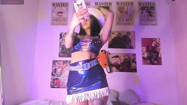 Snapshot of Luna-Chann chatting on May 14, 9:54 pm Luna-Chann online show from May 14, 9:54 pm