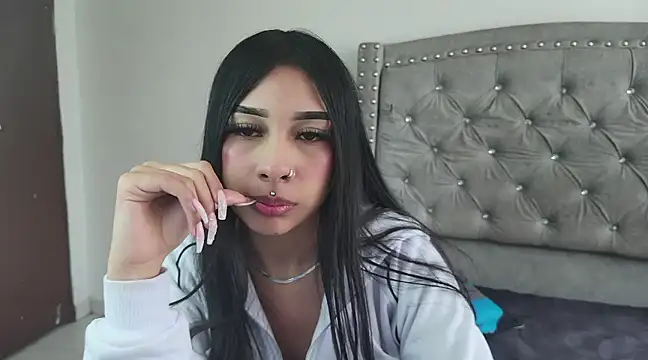 Snapshot of Nesuko_kamado_ chatting on March 8, 2:51 pm Nesuko kamado online show from March 8, 2:51 pm