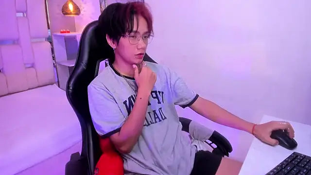 Eriol  online show from September 16, 12:17 pm