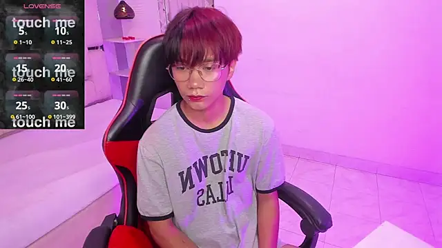 Eriol  online show from October 24, 11:50 am