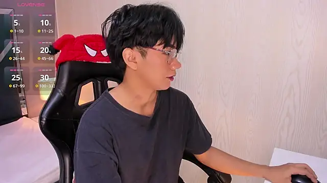 Eriol  online show from May 12, 12:02 pm