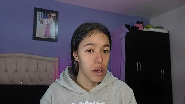 stephania t online show from June 16, 2:41 pm