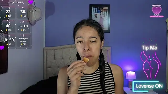 stephania t online show from July 1, 2:07 pm