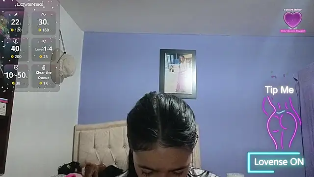 stephania t online show from July 30, 1:43 pm