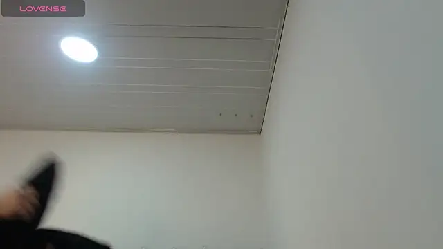 julz 03 online show from December 24, 2:33 pm