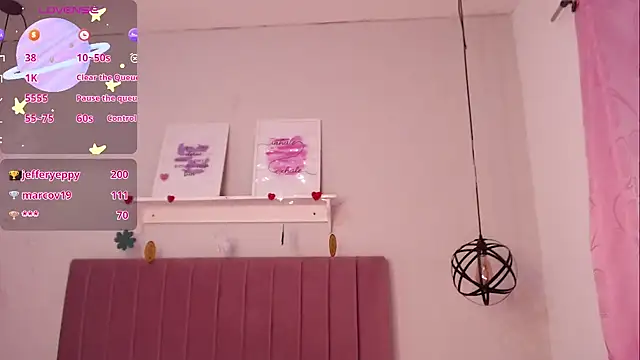 julz 03 online show from March 21, 8:08 pm