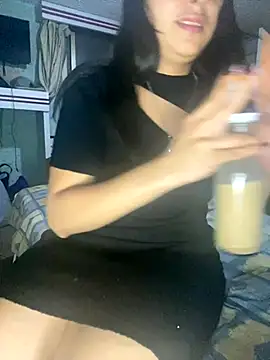 Snapshot of Effyvice13 chatting on September 25, 3:32 am Effyvice13 online show from September 25, 3:32 am