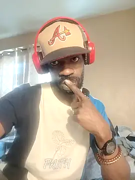 BuirdlyVerse online show from April 24, 7:27 pm