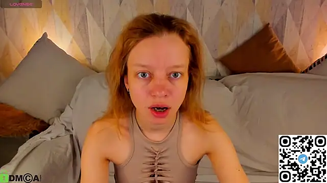 Michelle Blond online show from June 4, 1:11 am