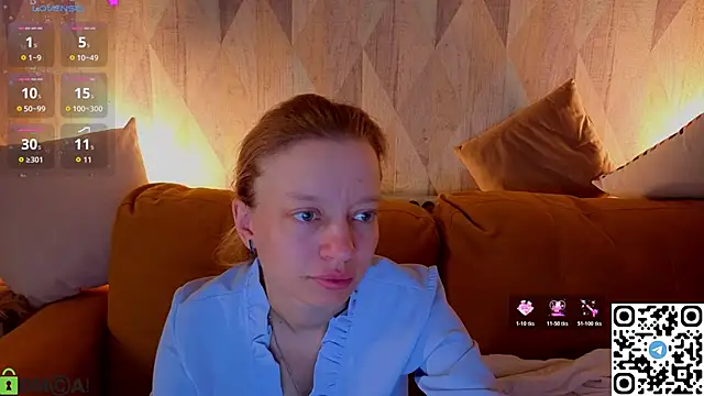Michelle Blond online show from June 22, 1:07 am
