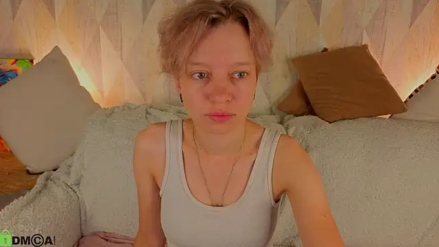 Michelle Blond online show from July 26, 1:03 am